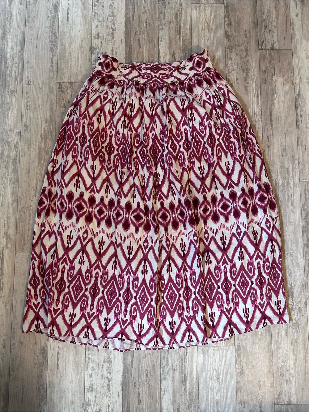 LOFT Pink and Cream Patterned Midi Skirt Size Medium